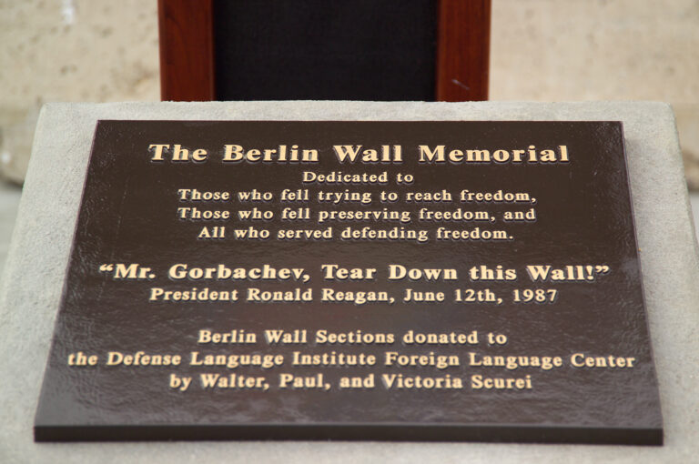 Berliner Mauer in Presidio of Monterey